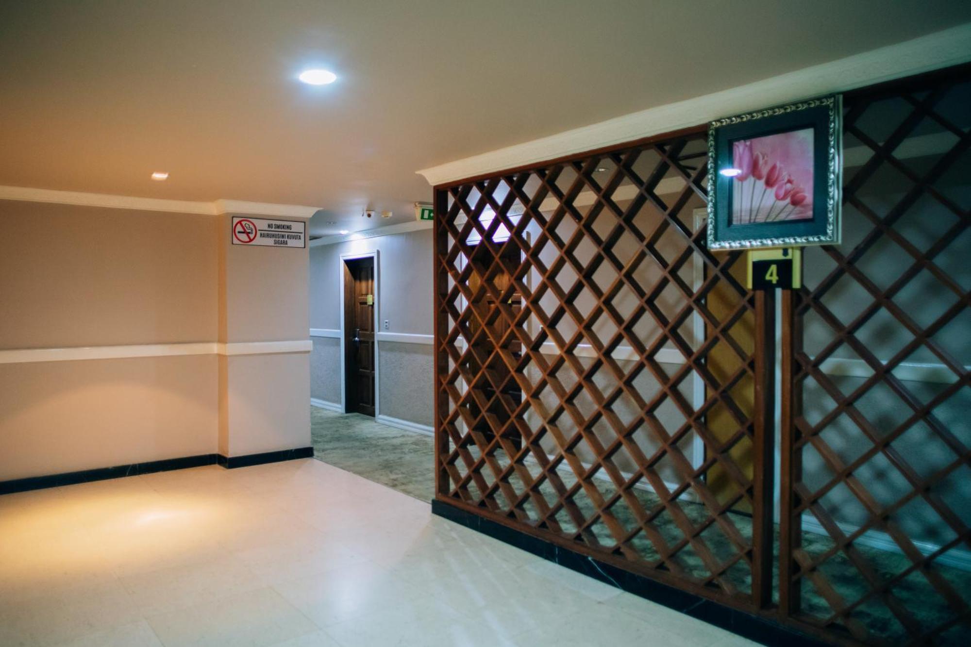 Gold Crest Hotel Mwanza Luaran gambar