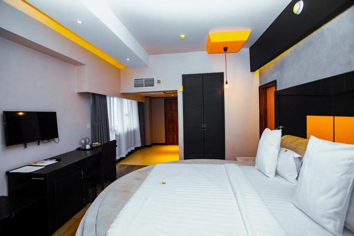 Gold Crest Hotel Mwanza Luaran gambar
